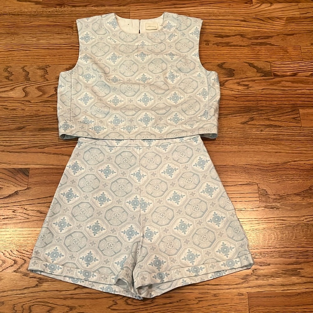 JULIA AMORY SLIM SHELL TOP + KELLY HIGH RISE SHORTS ECRU DOMINO TILE SMALL / MED